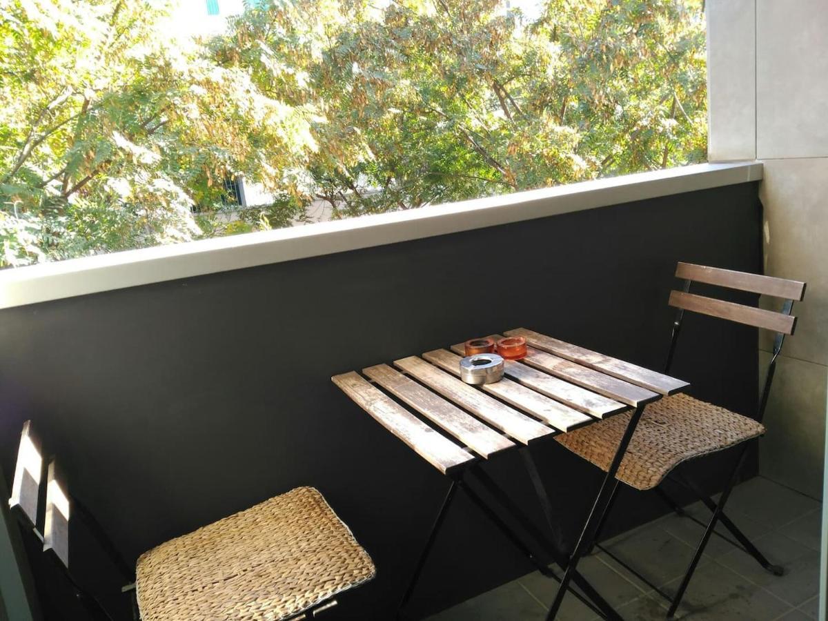 Stylish Flat, 2 Bathrooms And Swimming Pool, Next To The Beach! Sant Adria de Besos Luaran gambar